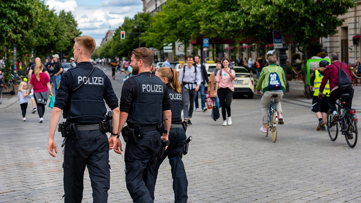 Deutscher Bundestag Bürgerschaftliches Engagement zwischen