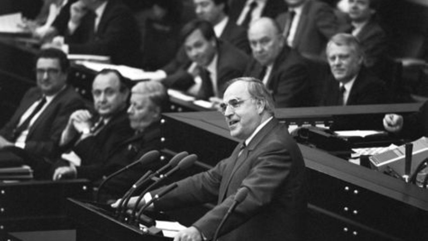 Deutscher Bundestag - 3. Februar 1982: Schmidt Stellt Die Vertrauensfrage