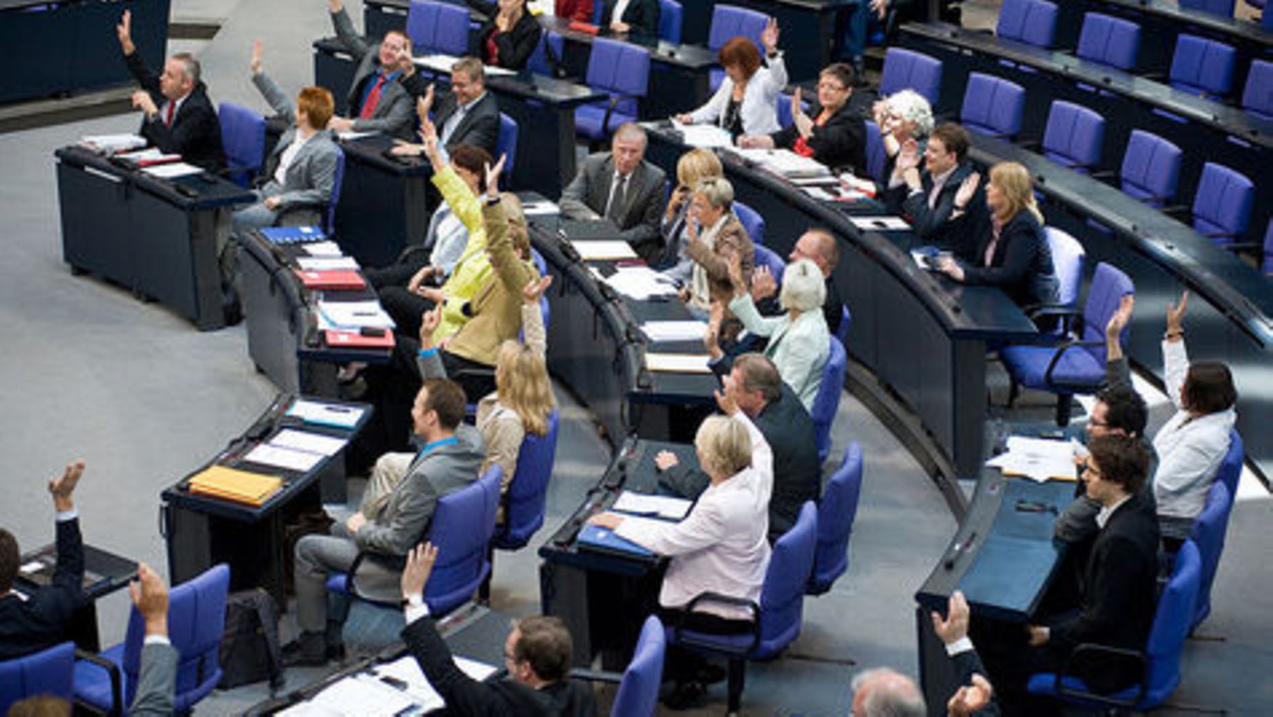 Deutscher Bundestag - Die Beschlüsse Des Bundestages Vom 20. Bis 23 ...