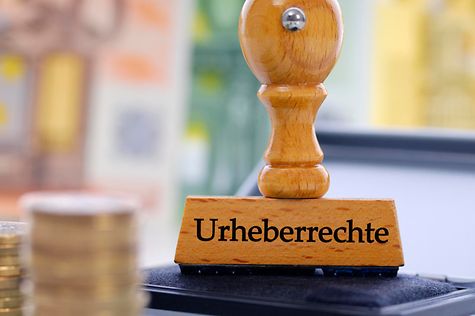 Deutscher Bundestag - „Software Nur über Das Urheberrecht Schützen“