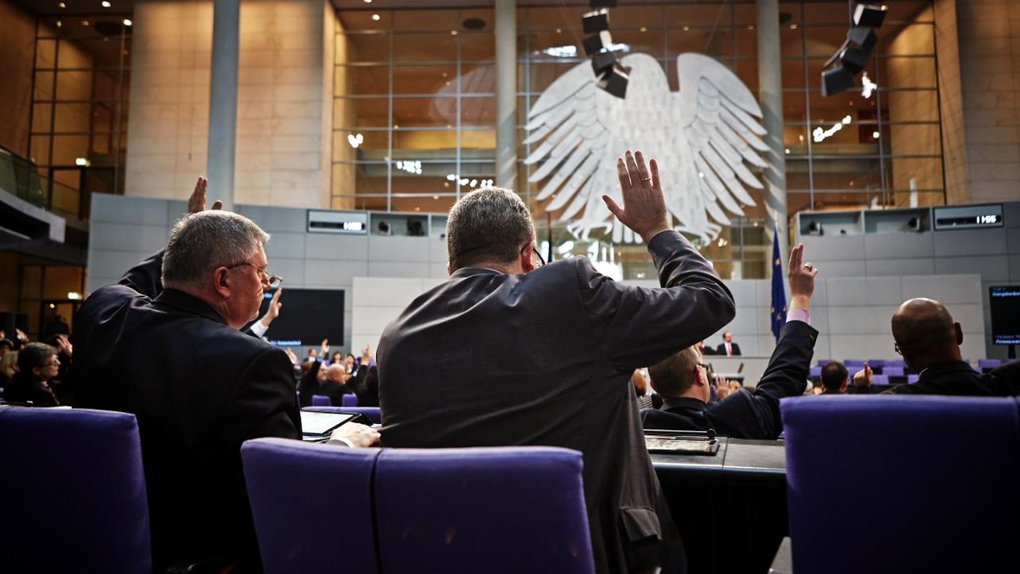 Deutscher Bundestag - Bundestagsbeschlüsse Am 4. Und 5. Juni