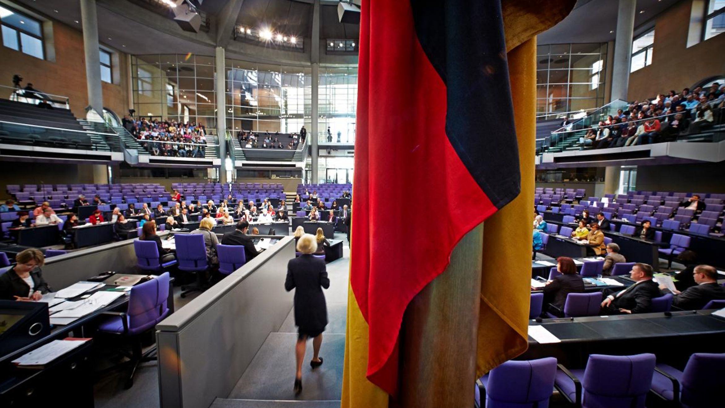 Deutscher Bundestag - Die Bundestagsbeschlüsse Am 11. September