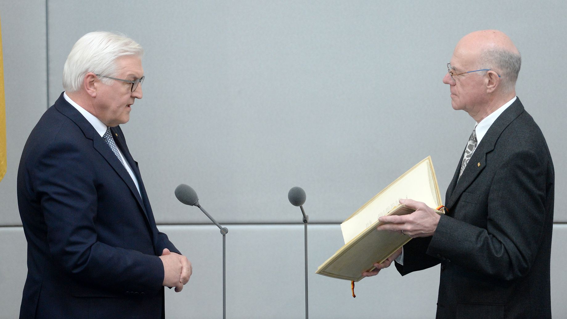 Deutscher Bundestag FrankWalter Steinmeier als Bundespräsident vereidigt