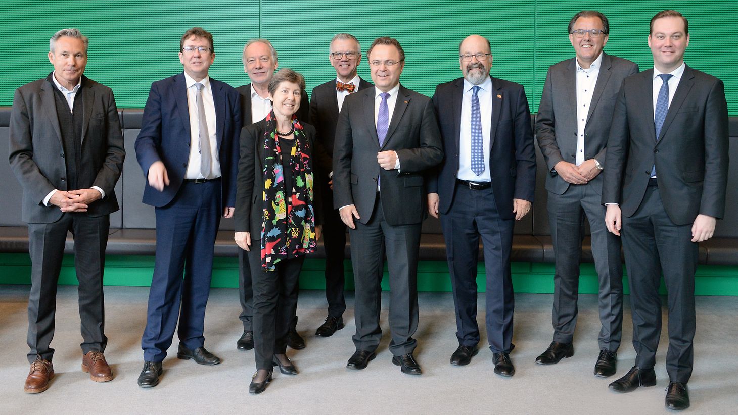 Deutscher Bundestag - Abgeordnete aus der Schweiz zu Gast im Bundestag