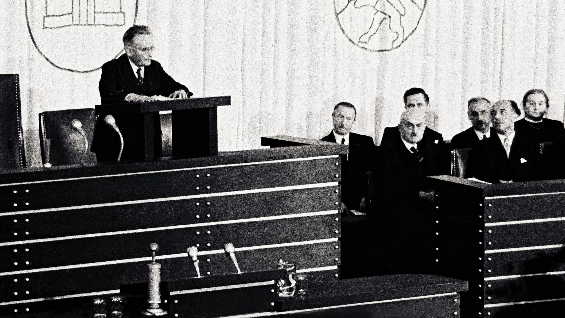 Deutscher Bundestag - Vor 70 Jahren: Erste Sitzung Des Ersten Bundestages