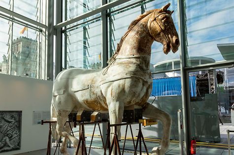 Deutscher Bundestag - Schauwerkstatt: Die Quadriga Auf Der Suche Nach ...