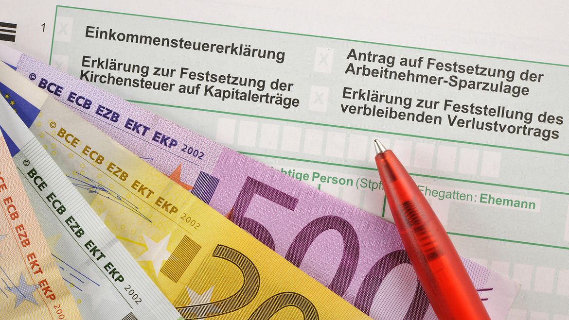 Deutscher Bundestag - Jahressteuergesetz 2022 Erstmals Beraten